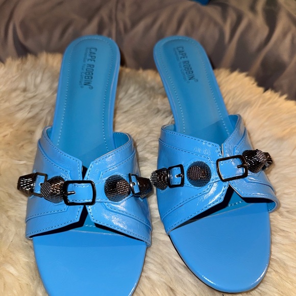 Cape Robbin Vibrant Blue Embellished Mules - Picture 4 of 4